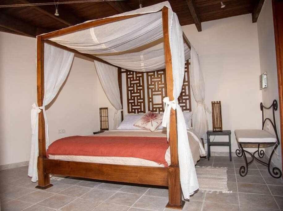 Aurora Mari Villa Your Dream Steps From The Ocean Shore Калета-де-Фусте Екстер'єр фото